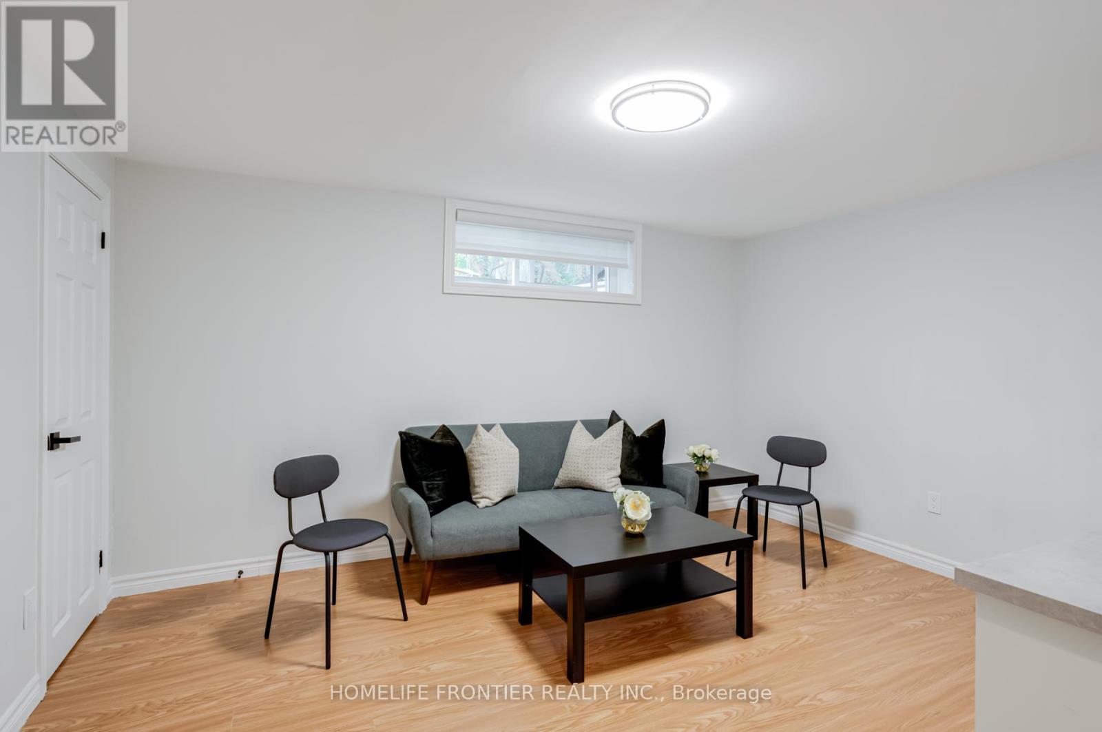 Lower B - 208 Betty Ann Drive, Toronto, Ontario  M2R 1A7 - Photo 3 - C12641928