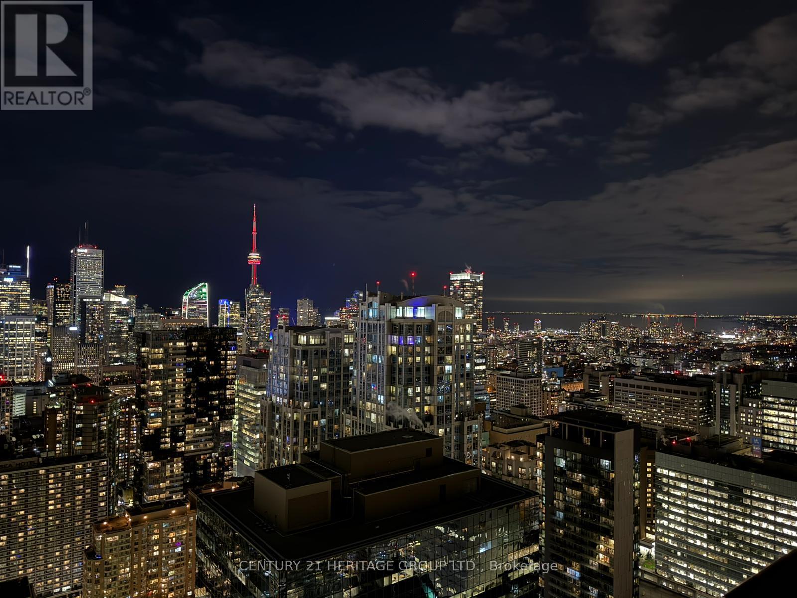 4802 - 15 Grenville Street, Toronto, Ontario  M4Y 0B9 - Photo 15 - C12641962