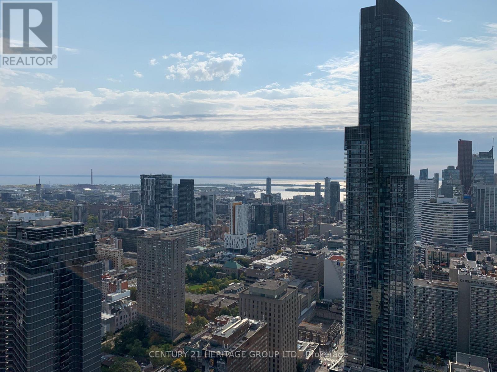 4802 - 15 Grenville Street, Toronto, Ontario  M4Y 0B9 - Photo 3 - C12641962