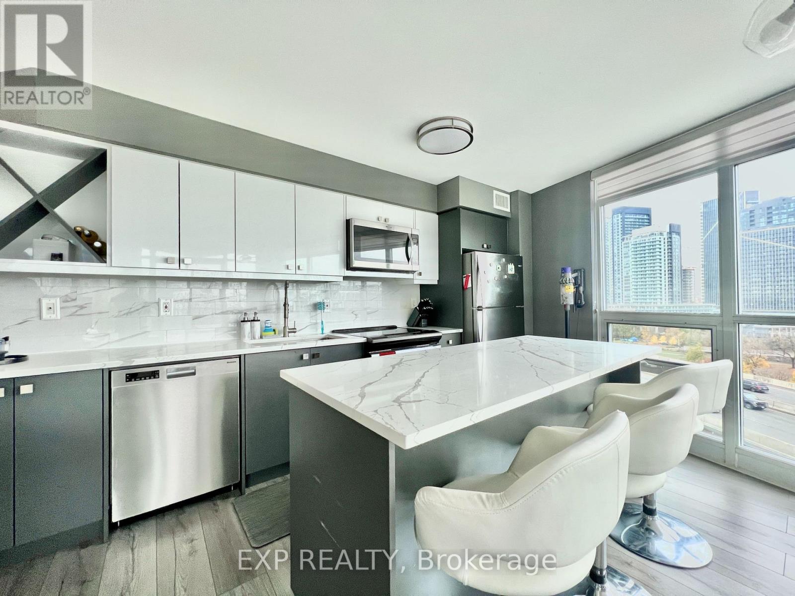 1309 - 231 Fort York Boulevard, Toronto, Ontario  M5V 1B2 - Photo 6 - C12641976