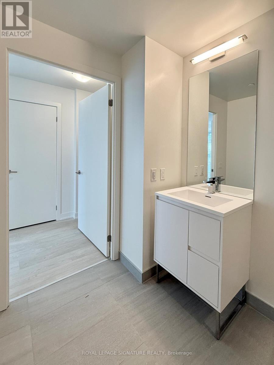 1811 - 1 Quarrington Lane, Toronto, Ontario  M3C 0S4 - Photo 14 - C12641978