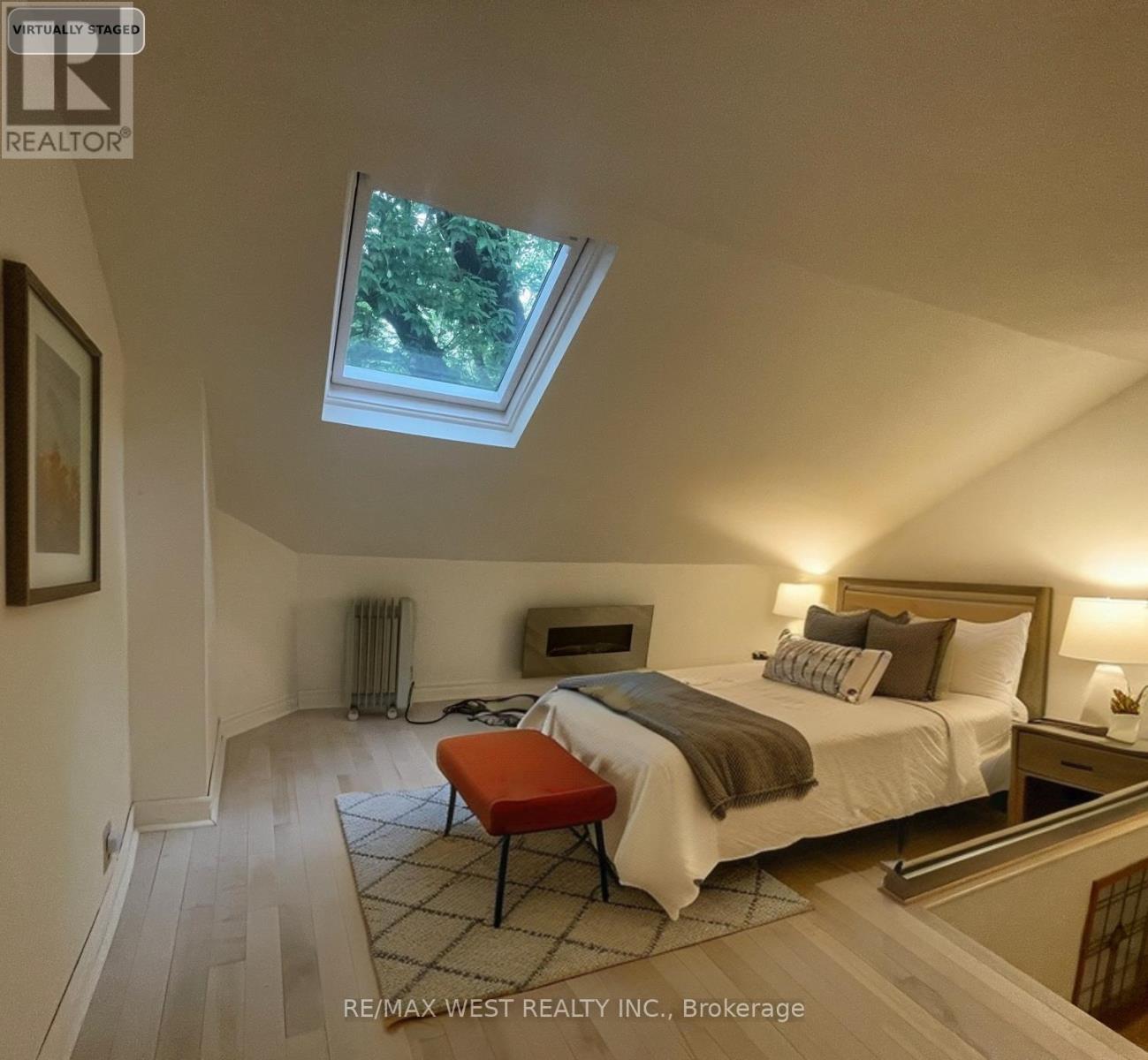 1813 Gerrard Street E, Toronto, Ontario  M4L 2B6 - Photo 4 - E12641918