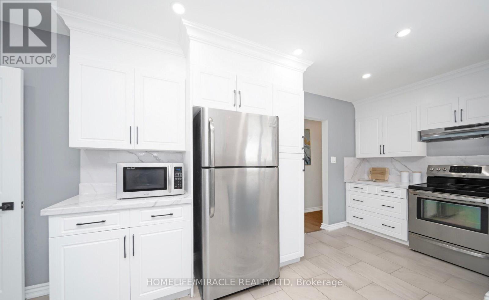 860 Liverpool Road, Pickering, Ontario  L1W 1S4 - Photo 10 - E12641940