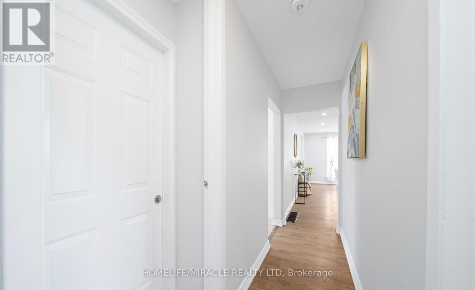 860 Liverpool Road, Pickering, Ontario  L1W 1S4 - Photo 17 - E12641940