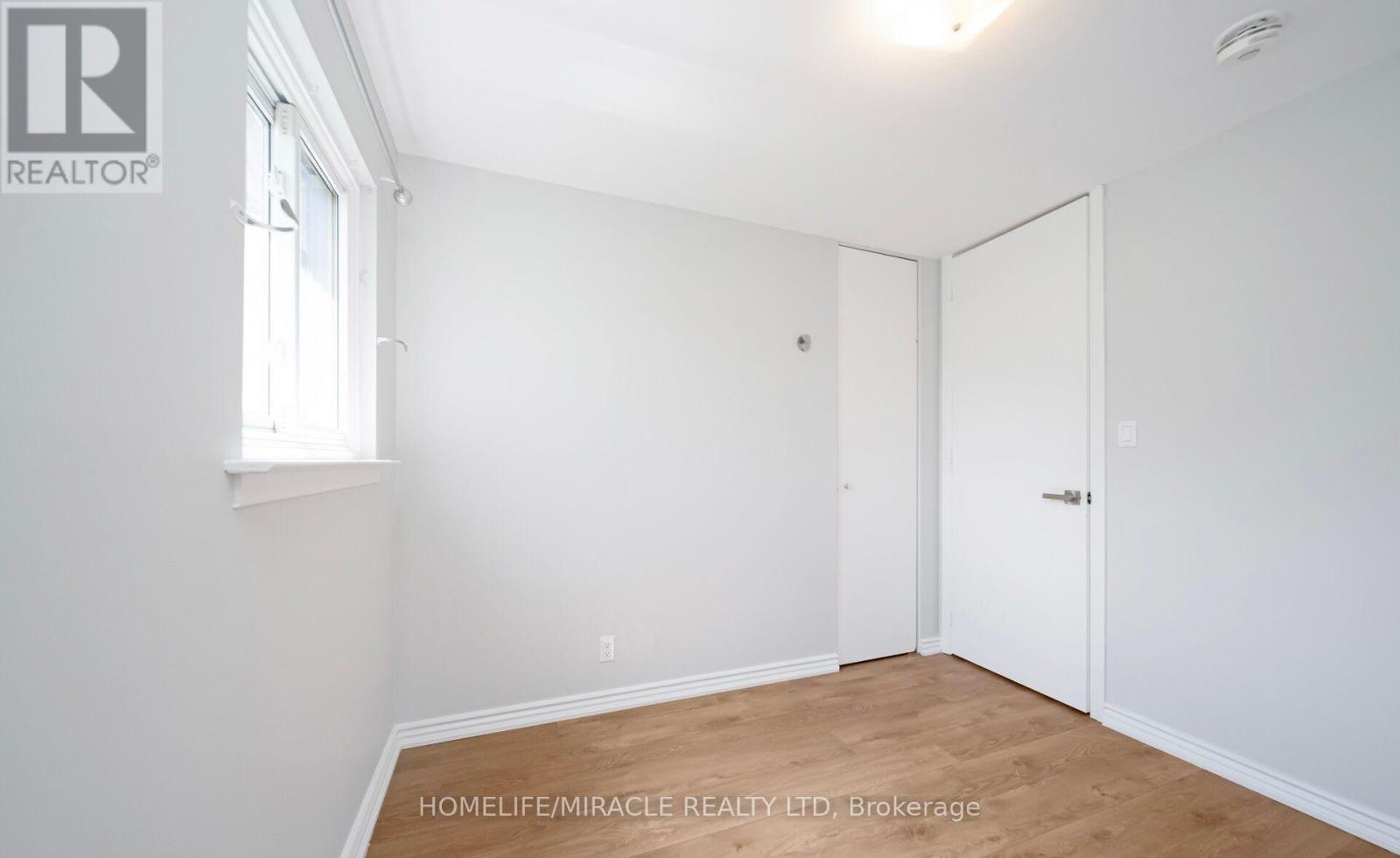 860 Liverpool Road, Pickering, Ontario  L1W 1S4 - Photo 19 - E12641940