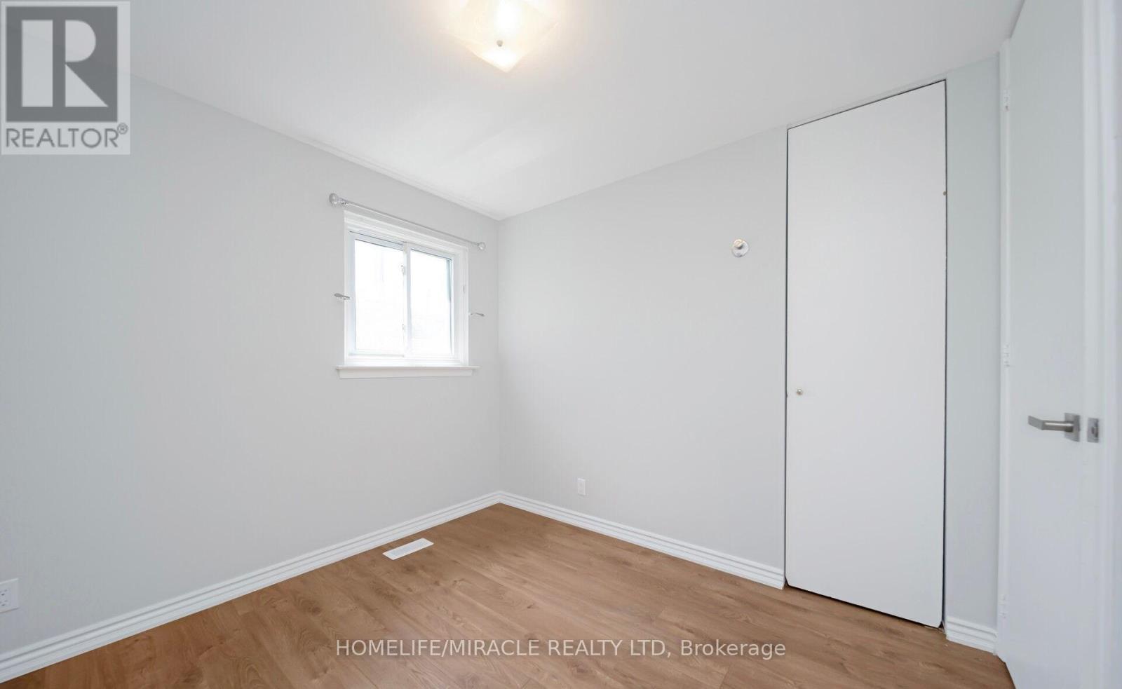 860 Liverpool Road, Pickering, Ontario  L1W 1S4 - Photo 20 - E12641940