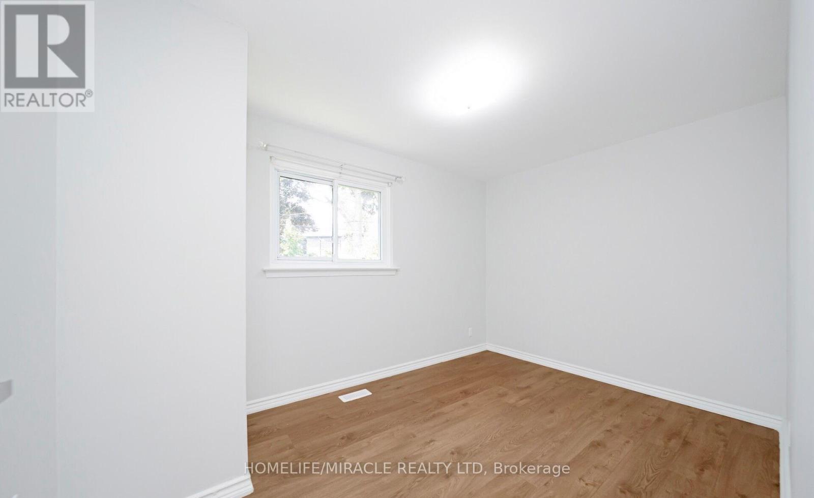 860 Liverpool Road, Pickering, Ontario  L1W 1S4 - Photo 22 - E12641940