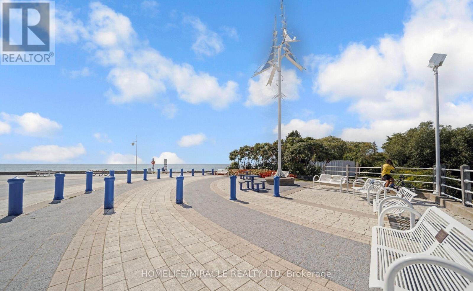 860 Liverpool Road, Pickering, Ontario  L1W 1S4 - Photo 34 - E12641940