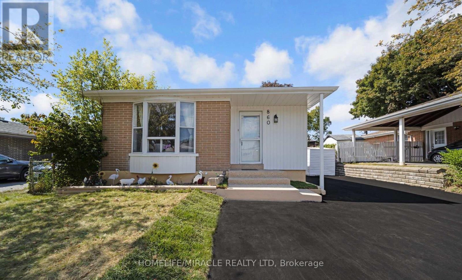 860 Liverpool Road, Pickering, Ontario  L1W 1S4 - Photo 4 - E12641940