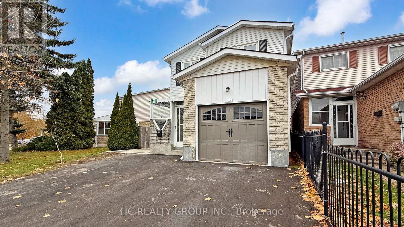 144 Silver Springs Boulevard, Toronto, Ontario  M1V 1N1 - Photo 3 - E12641944