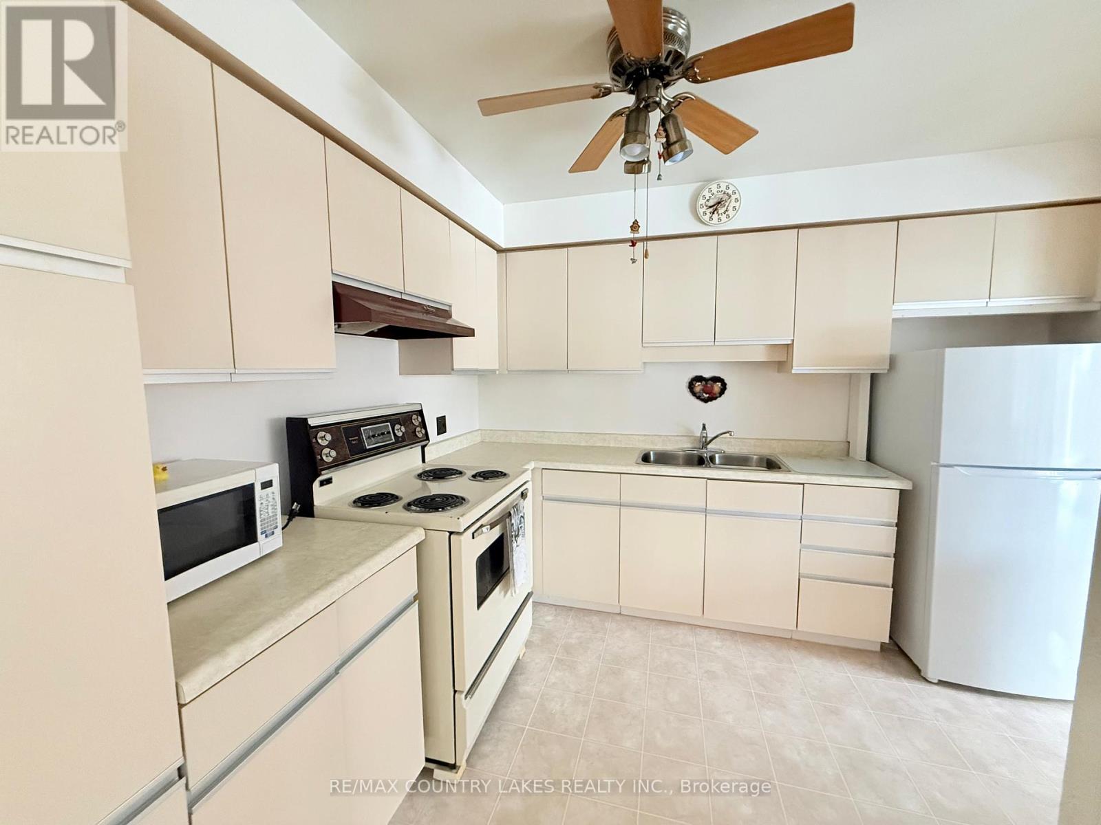 25 - 433 May Street, Brock, Ontario  L0K 1A0 - Photo 6 - N12641914