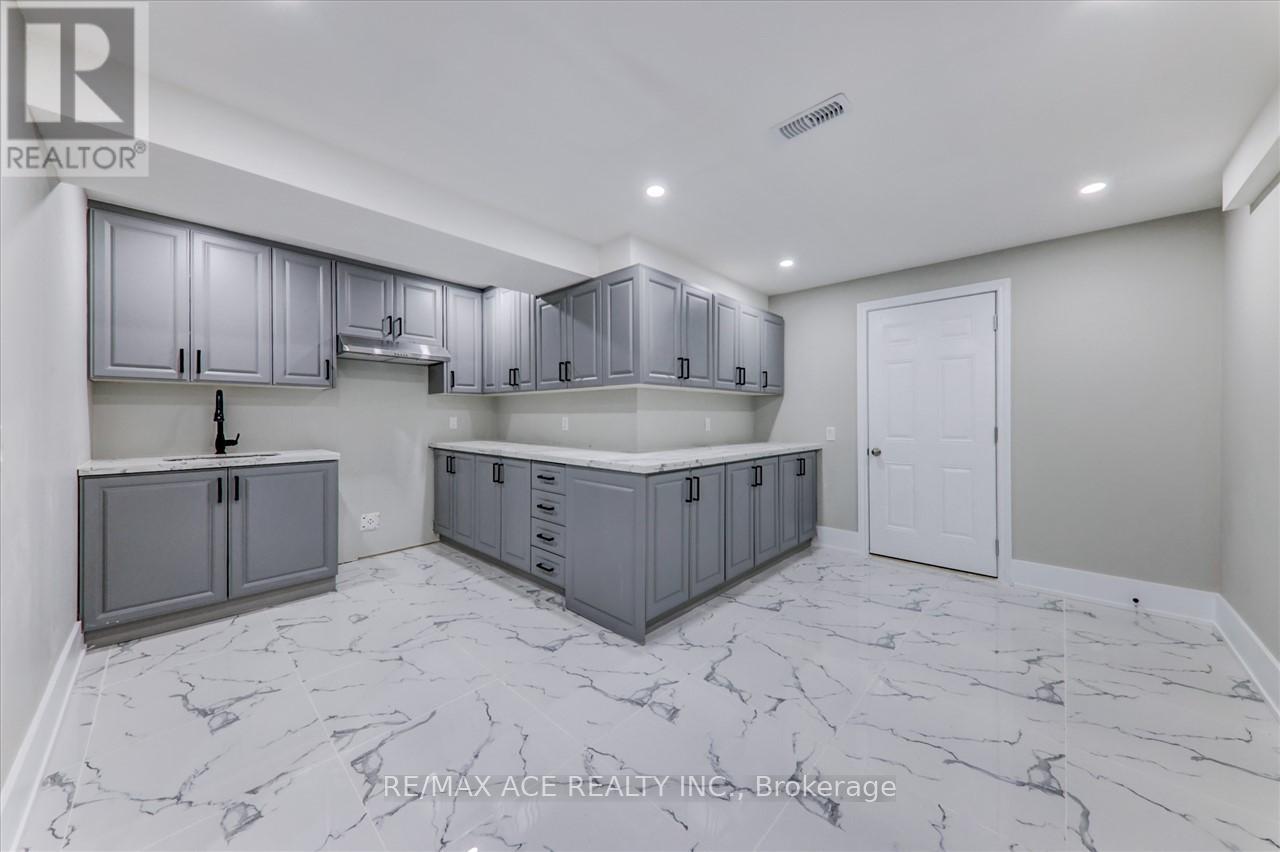 14 Hitching Post Road, Georgina, Ontario  L4P 0H9 - Photo 39 - N12641924