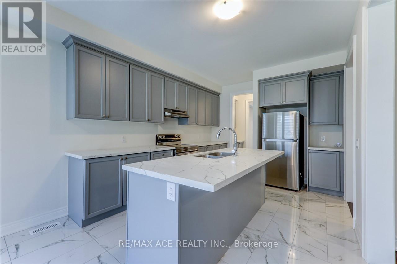 14 Hitching Post Road, Georgina, Ontario  L4P 0H9 - Photo 9 - N12641924