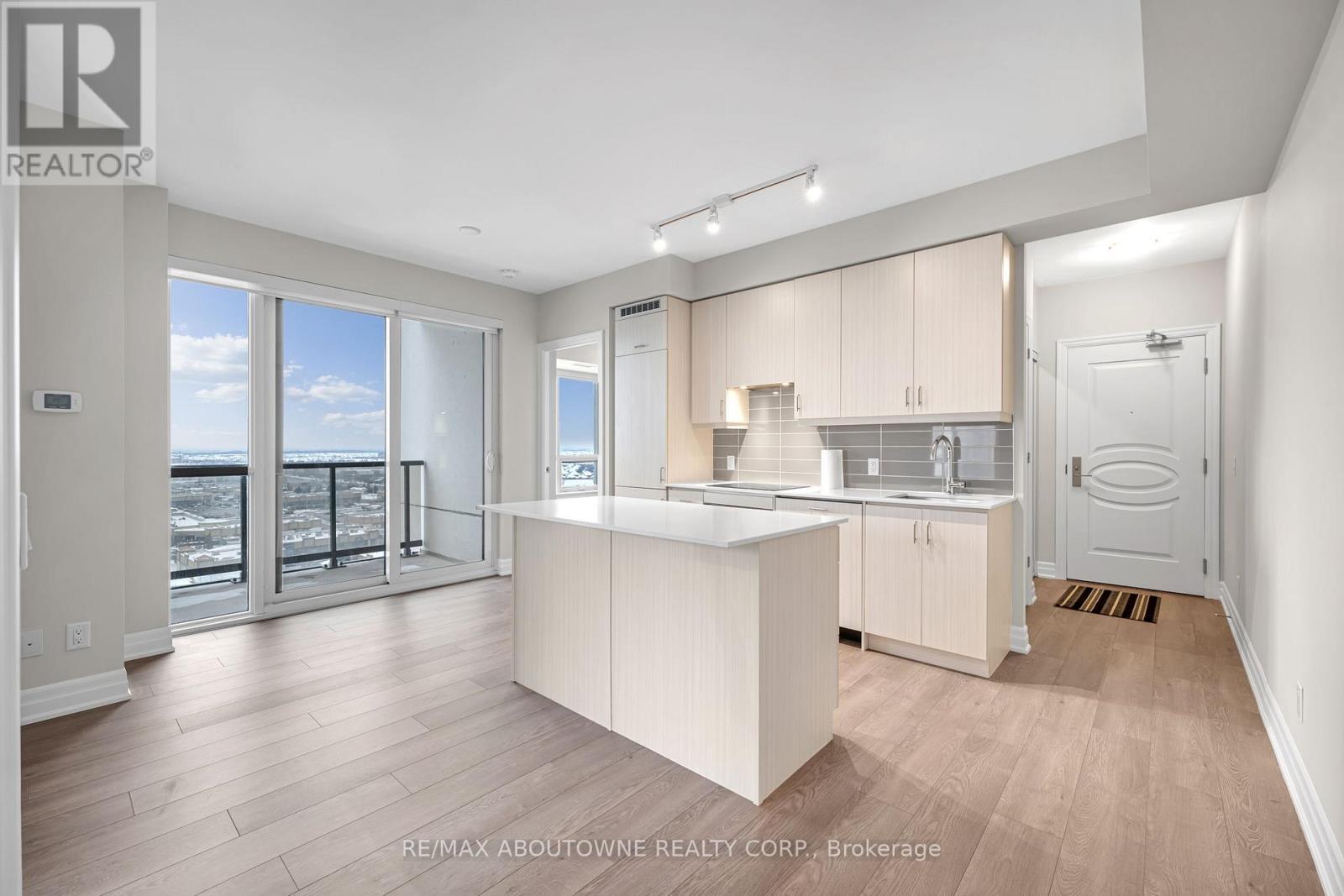 1609 - 9085 Jane Street, Vaughan, Ontario  L6A 4J3 - Photo 12 - N12641948