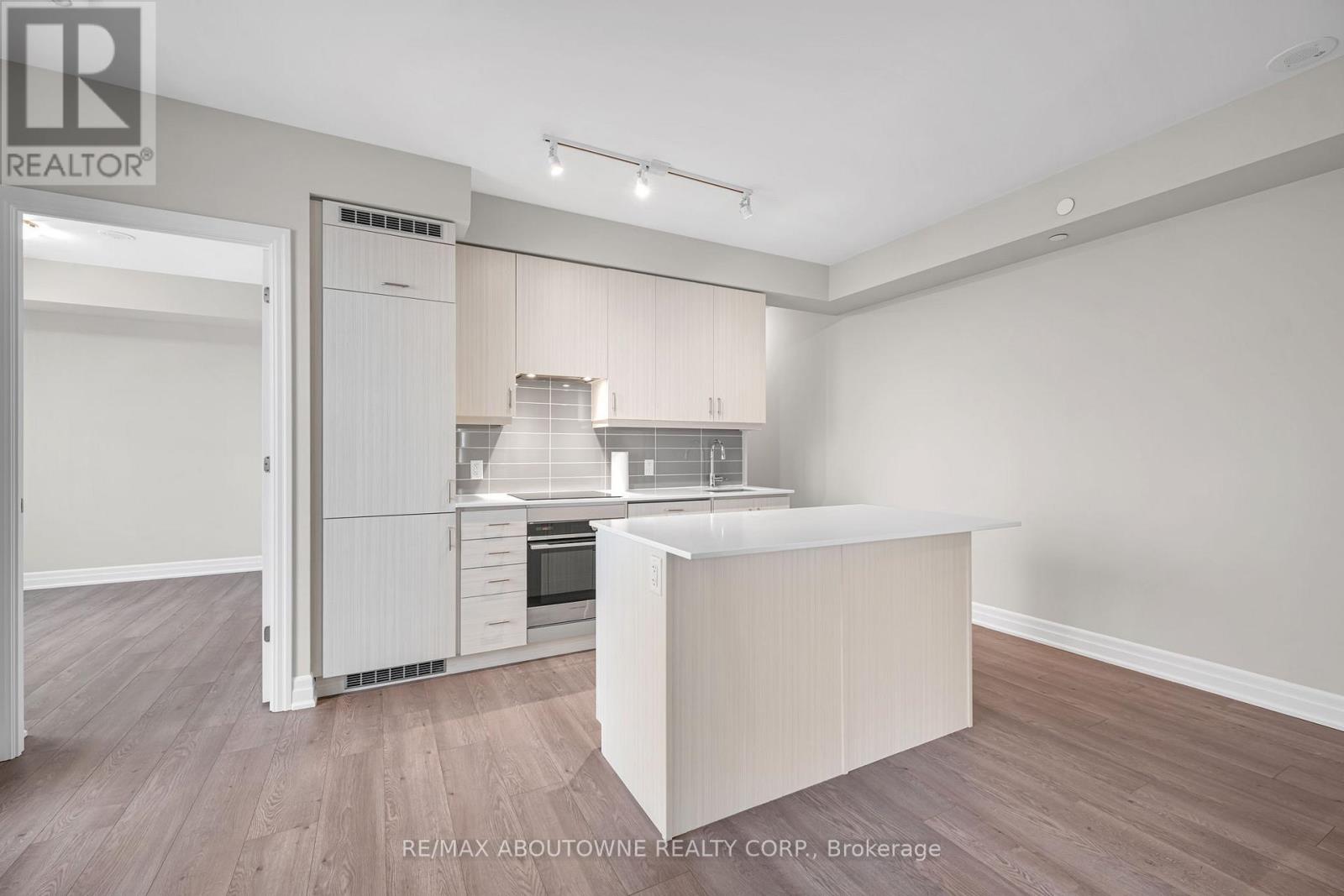 1609 - 9085 Jane Street, Vaughan, Ontario  L6A 4J3 - Photo 15 - N12641948