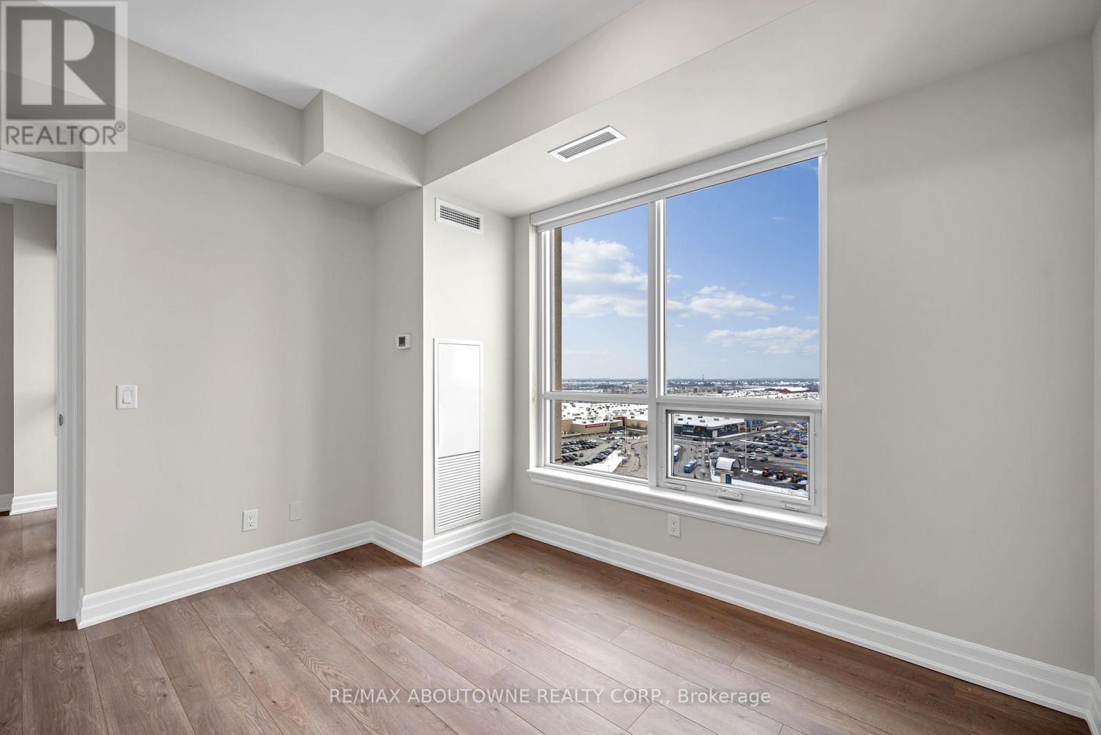 1609 - 9085 Jane Street, Vaughan, Ontario  L6A 4J3 - Photo 28 - N12641948