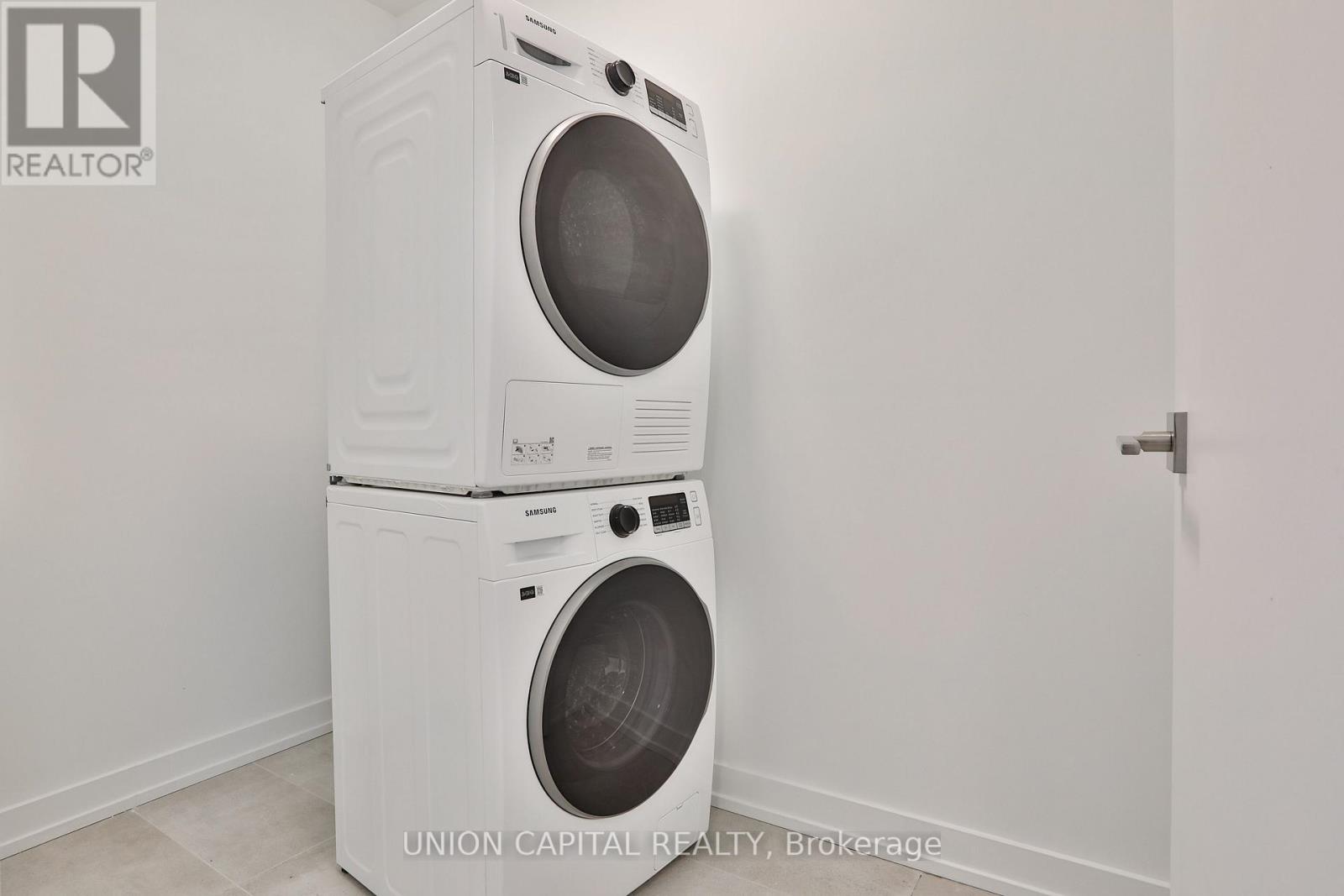 203 - 2 Red Squirrel Lane, Richmond Hill, Ontario  L4S 0P5 - Photo 6 - N12641950