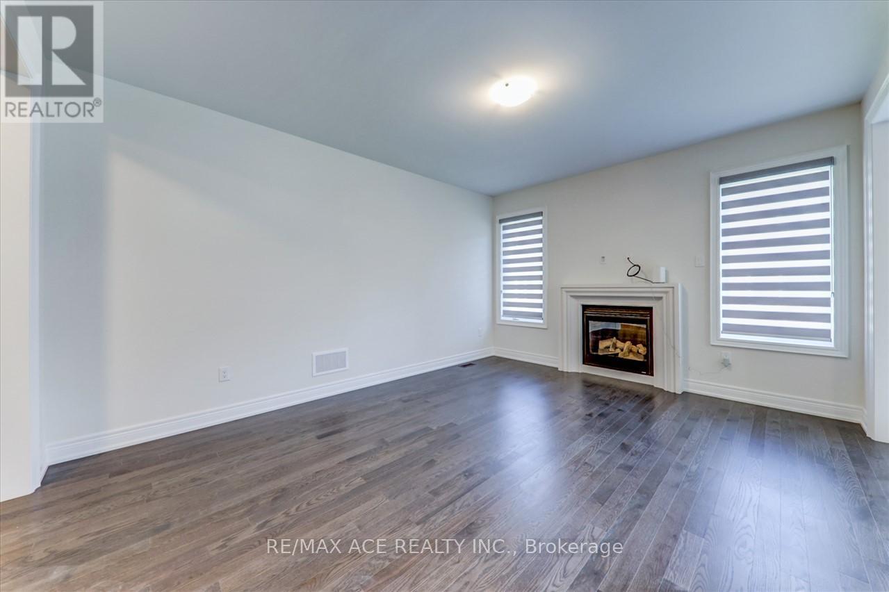 Main - 14 Hitching Post, Georgina, Ontario  L4P 0H9 - Photo 13 - N12641960