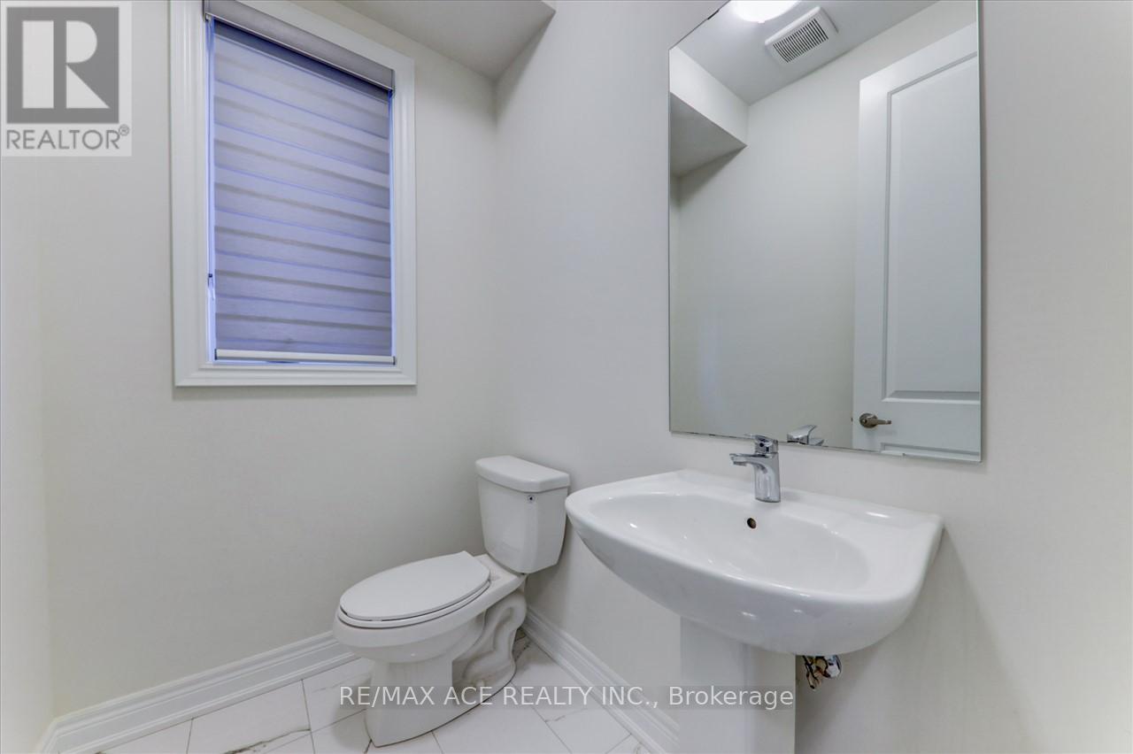 Main - 14 Hitching Post, Georgina, Ontario  L4P 0H9 - Photo 17 - N12641960