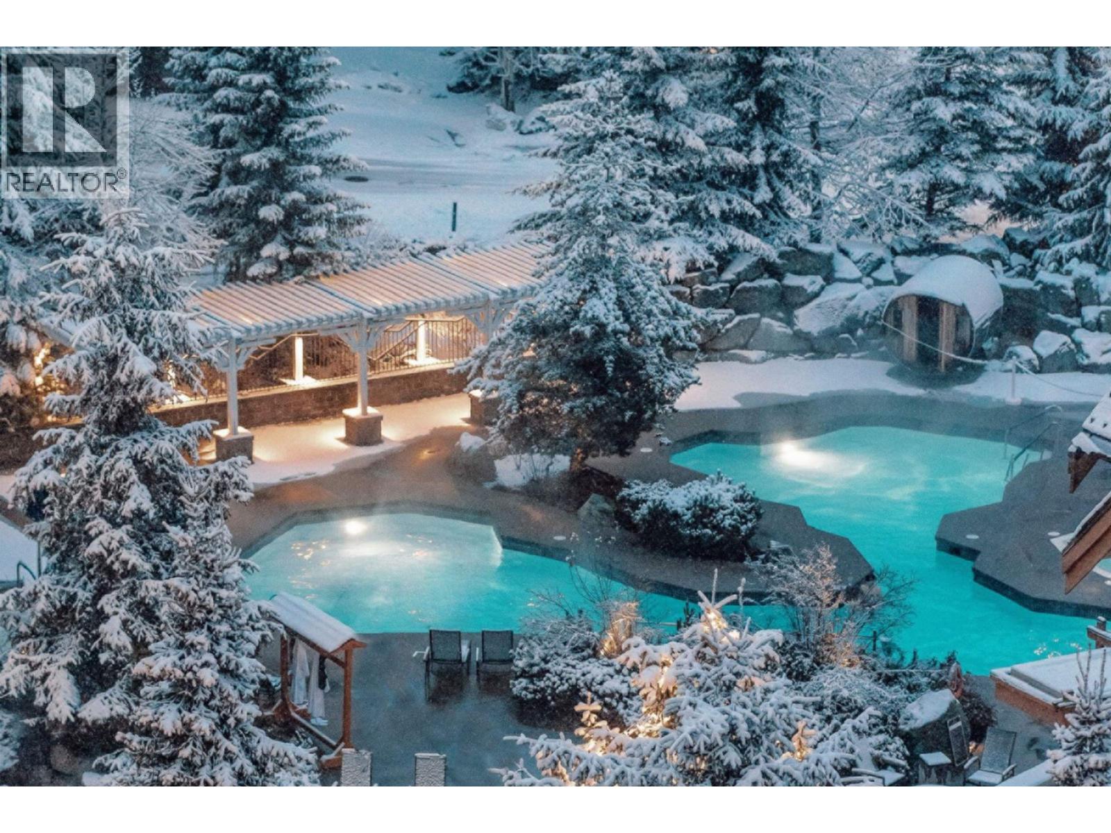 511/512 4591 Blackcomb Way, Whistler, British Columbia  V8E 0Y4 - Photo 4 - R2984904