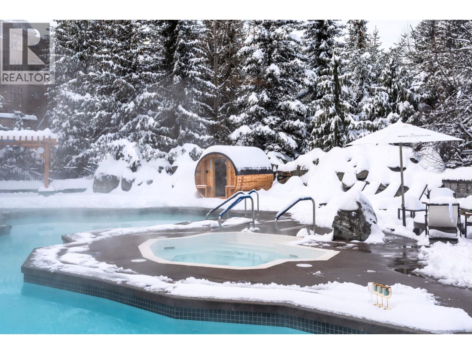 511/512 4591 Blackcomb Way, Whistler, British Columbia  V8E 0Y4 - Photo 5 - R2984904