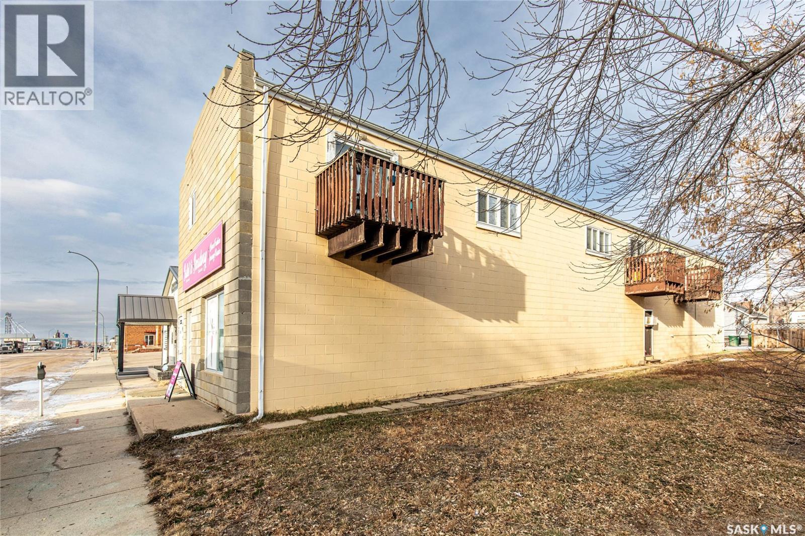 232 High Street W, Moose Jaw, Saskatchewan  S6H 1S8 - Photo 4 - SK025786