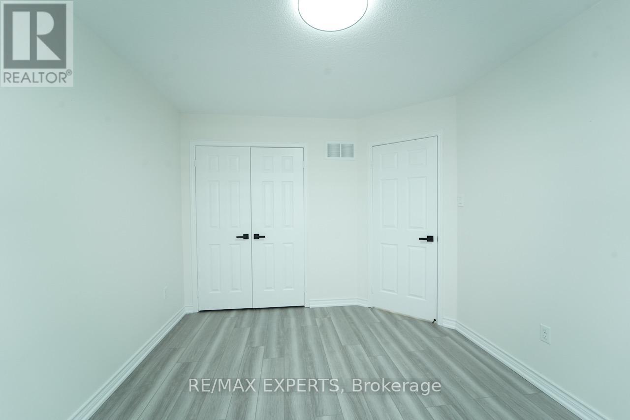 64 Peppertree Lane, Whitchurch-Stouffville, Ontario  L4A 0M8 - Photo 31 - N12641520