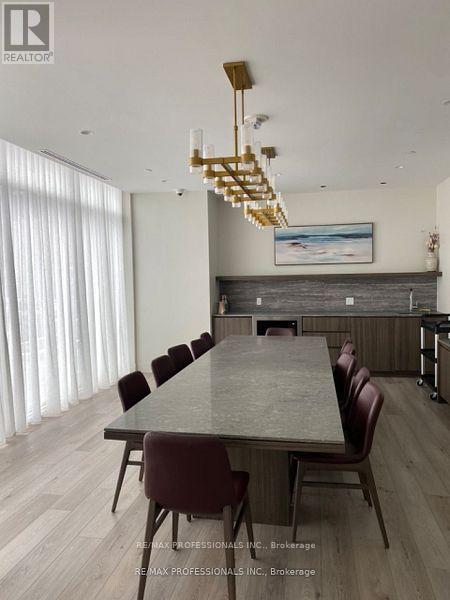 918 - 1787 St Clair Avenue W, Toronto, Ontario  M6N 1J6 - Photo 19 - W12631832