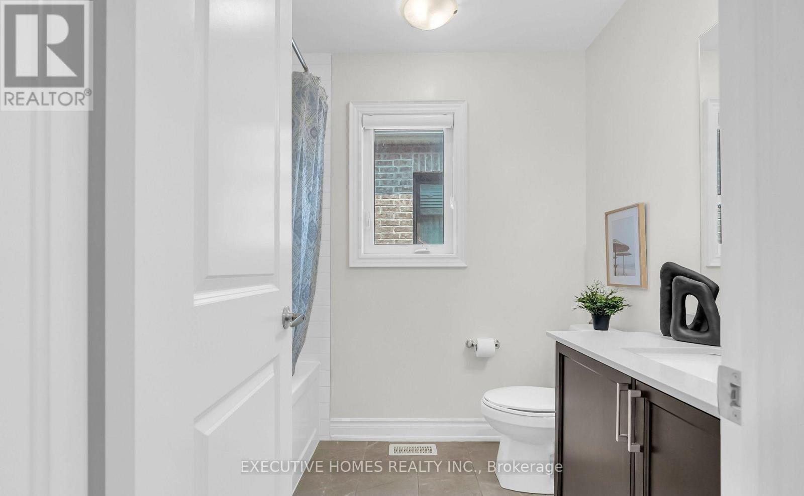 1221 Raspberry Terrace, Milton, Ontario  L9T 2X5 - Photo 19 - W12641946