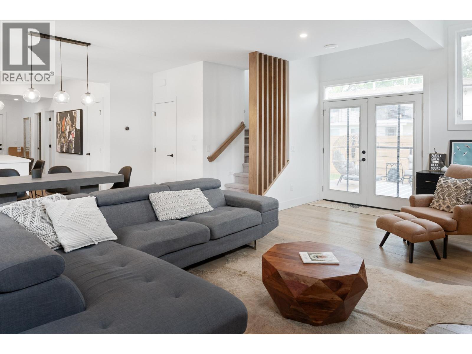 2481 Ethel Street, Kelowna, British Columbia  V1Y 3A4 - Photo 6 - 10358542