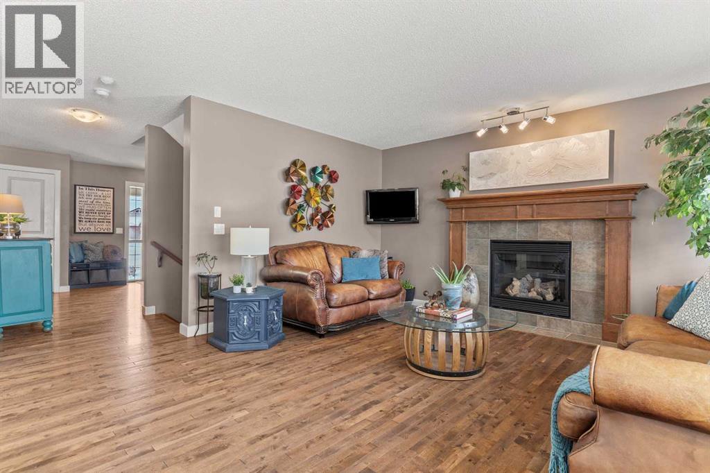 52 Westmount Circle, Okotoks, Alberta  T1S 0B6 - Photo 7 - A2274511