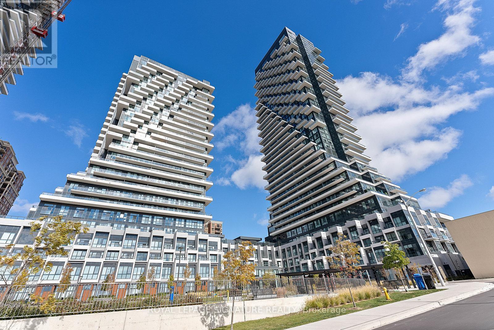 2507 - 30 INN ON THE PARK DRIVE, Toronto, Ontario