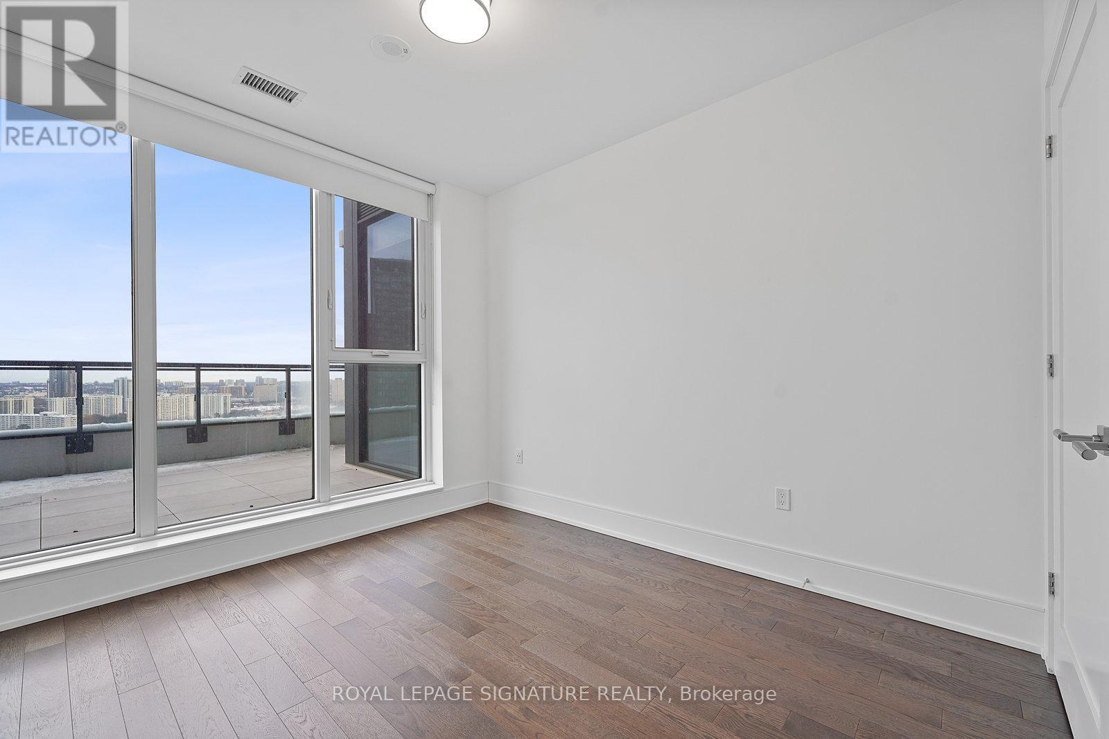 2507 - 30 Inn On The Park Drive, Toronto, Ontario  M3C 0P8 - Photo 24 - C12462502