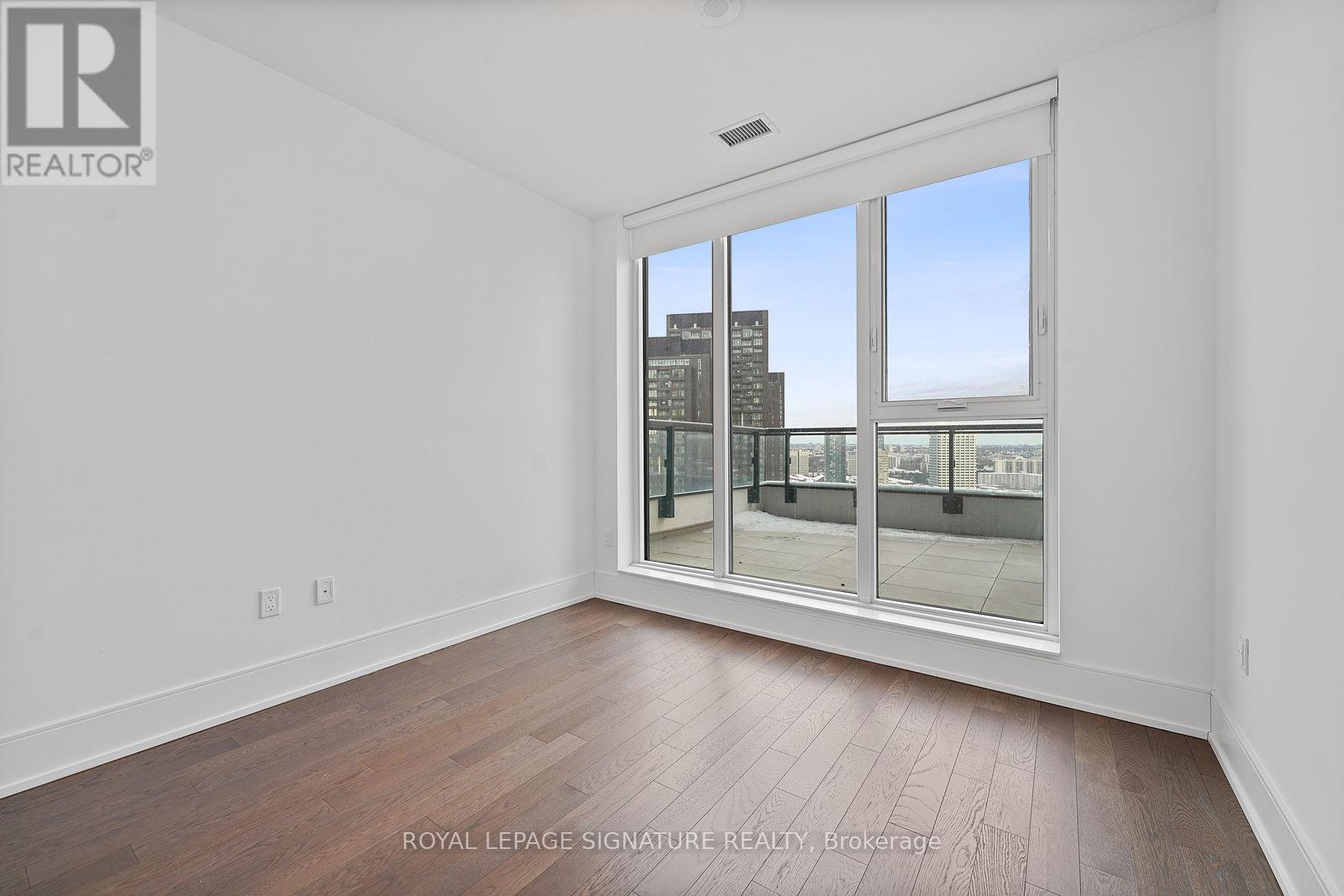 2507 - 30 Inn On The Park Drive, Toronto, Ontario  M3C 0P8 - Photo 25 - C12462502