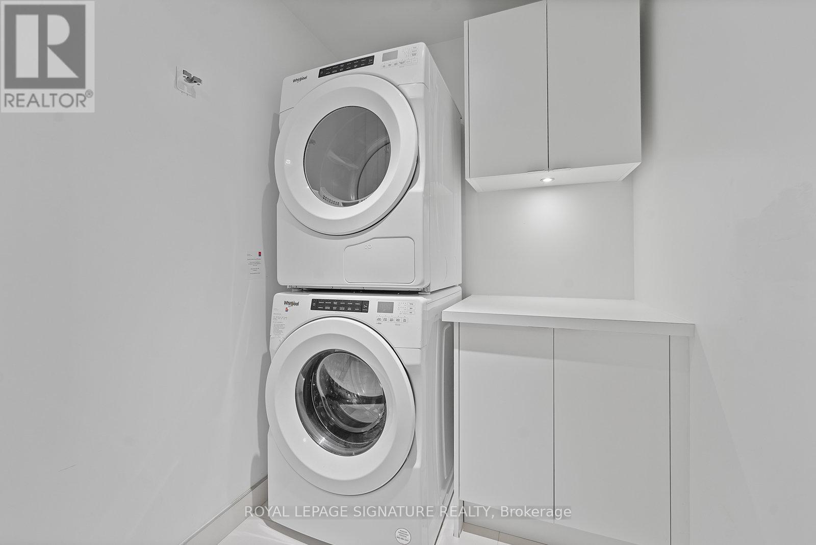 2507 - 30 Inn On The Park Drive, Toronto, Ontario  M3C 0P8 - Photo 36 - C12462502