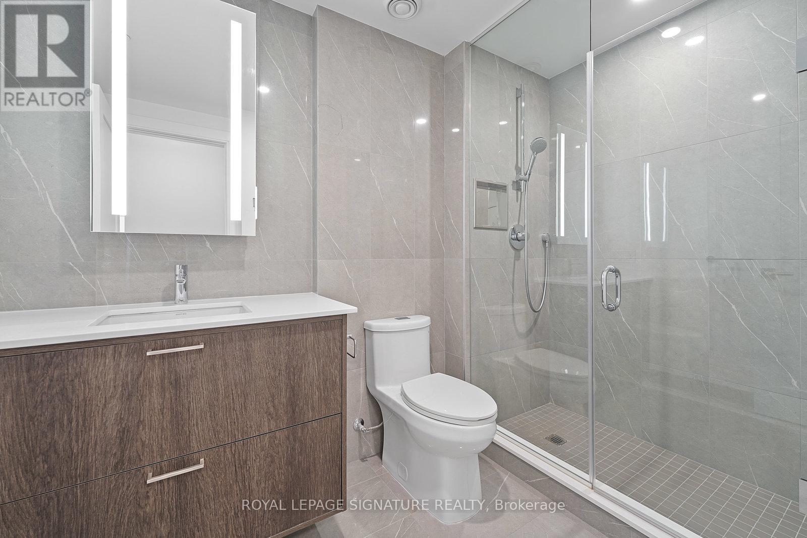 2507 - 30 Inn On The Park Drive, Toronto, Ontario  M3C 0P8 - Photo 35 - C12462502