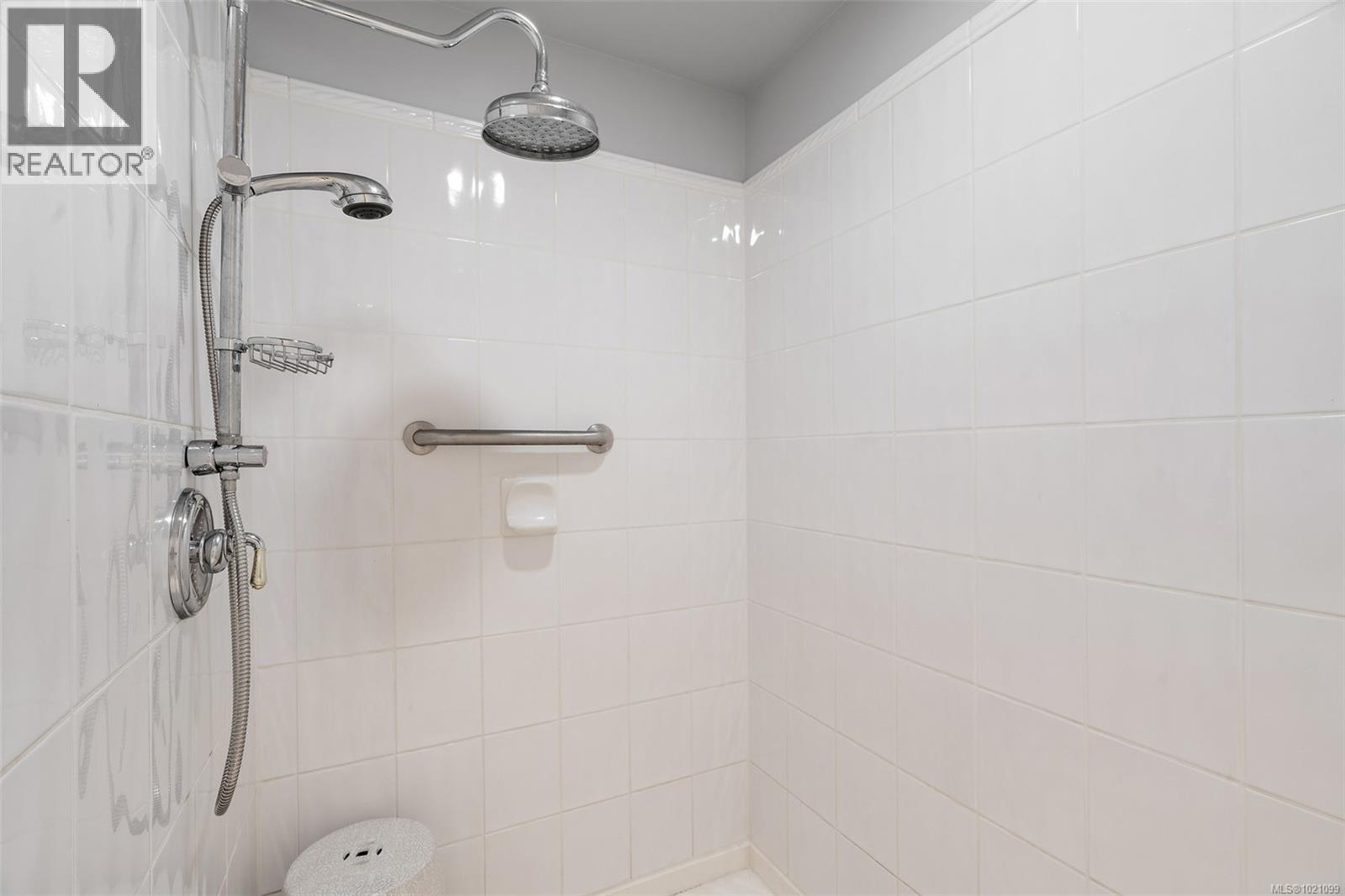 11327 Nitinat Rd, North Saanich, British Columbia  V8L 5R8 - Photo 26 - 1021099