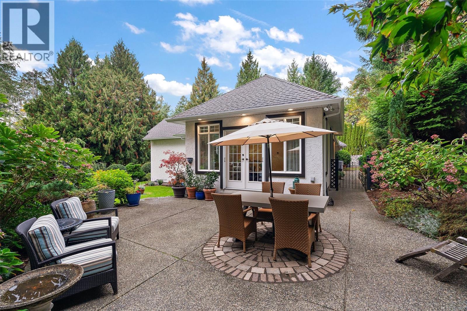 11327 Nitinat Rd, North Saanich, British Columbia  V8L 5R8 - Photo 43 - 1021099