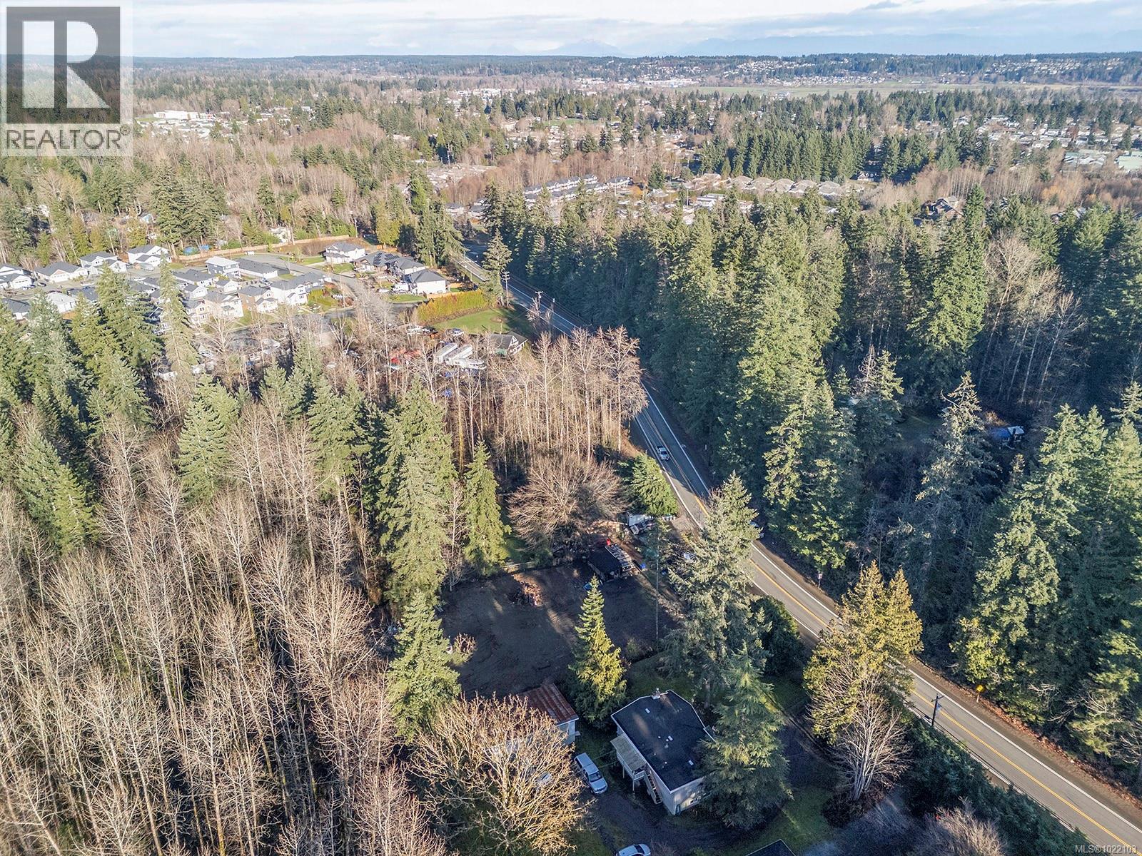 2645 Cumberland Rd, Courtenay, British Columbia  V9N 9J8 - Photo 11 - 1022103