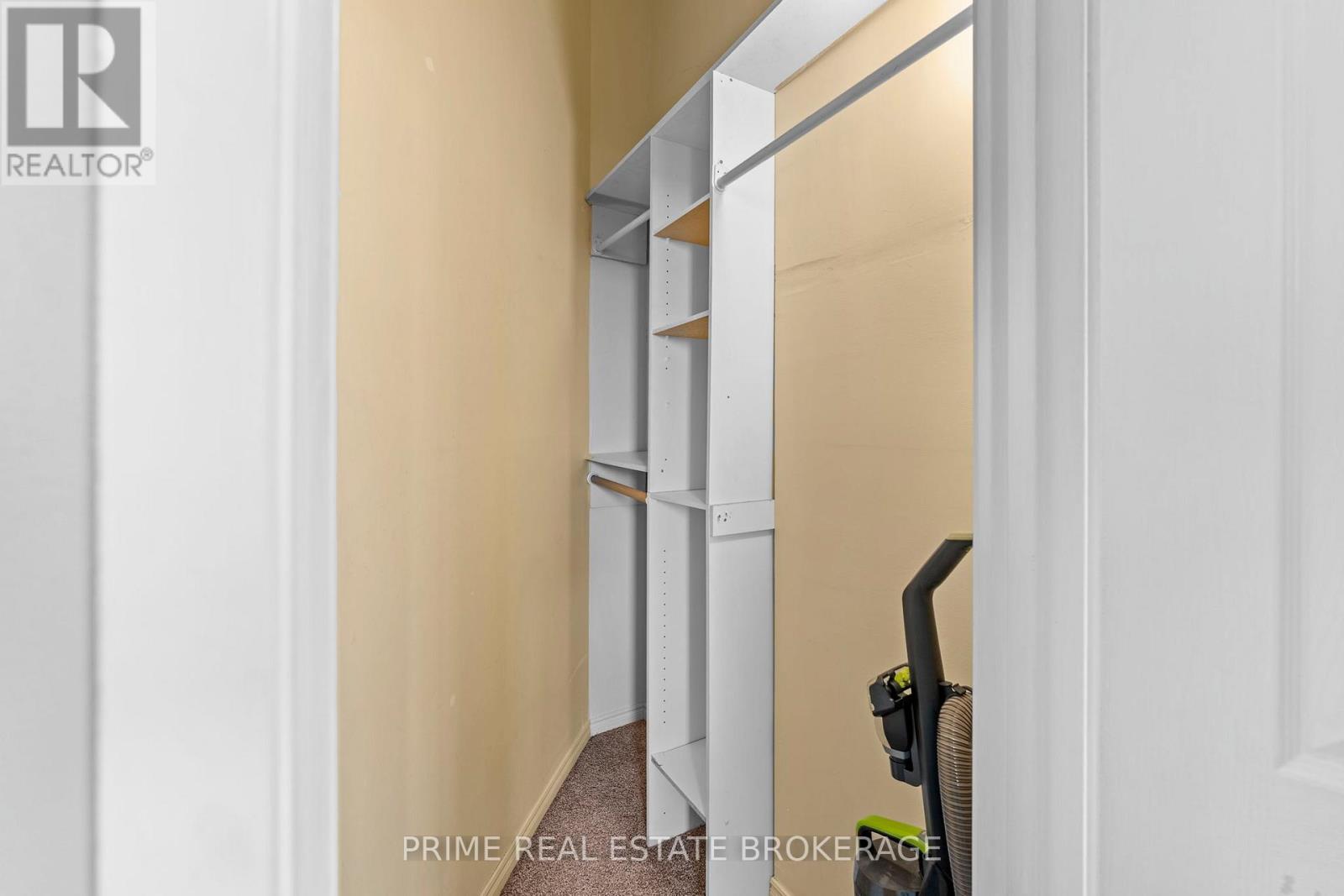 Unit 5 - 366 Richmond Street, London East, Ontario  N6A 3C7 - Photo 15 - X12615586