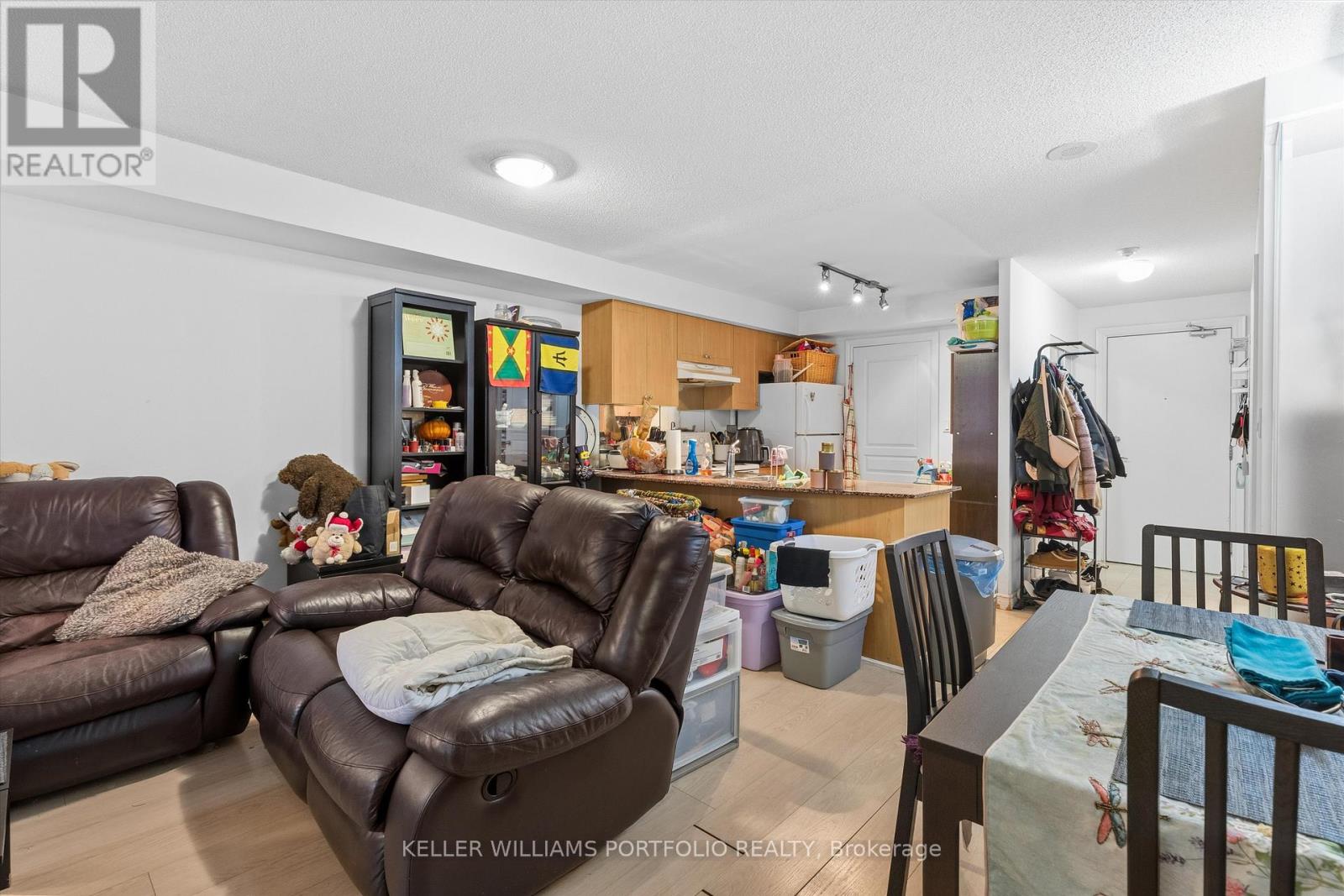 205 - 801 Bay Street, Toronto, Ontario  M5S 1Y9 - Photo 9 - C12641990