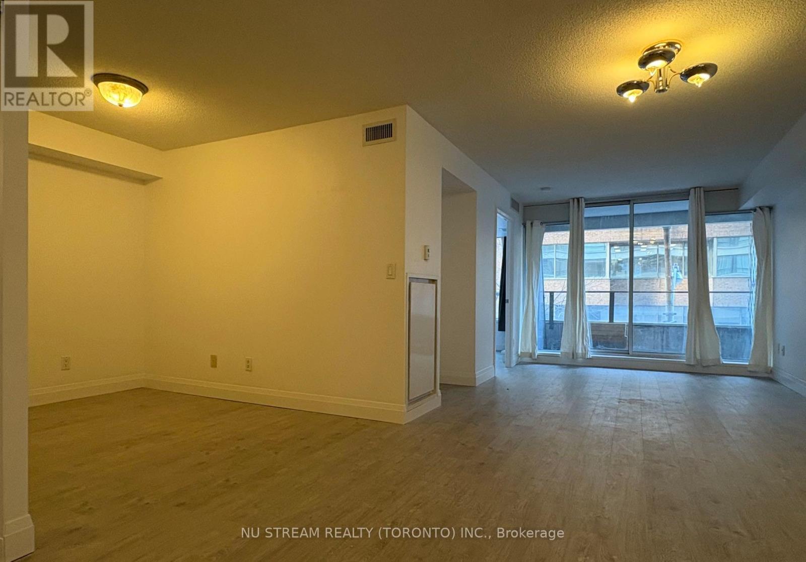 317 - 111 Elizabeth Street, Toronto, Ontario  M5G 1P7 - Photo 6 - C12641992