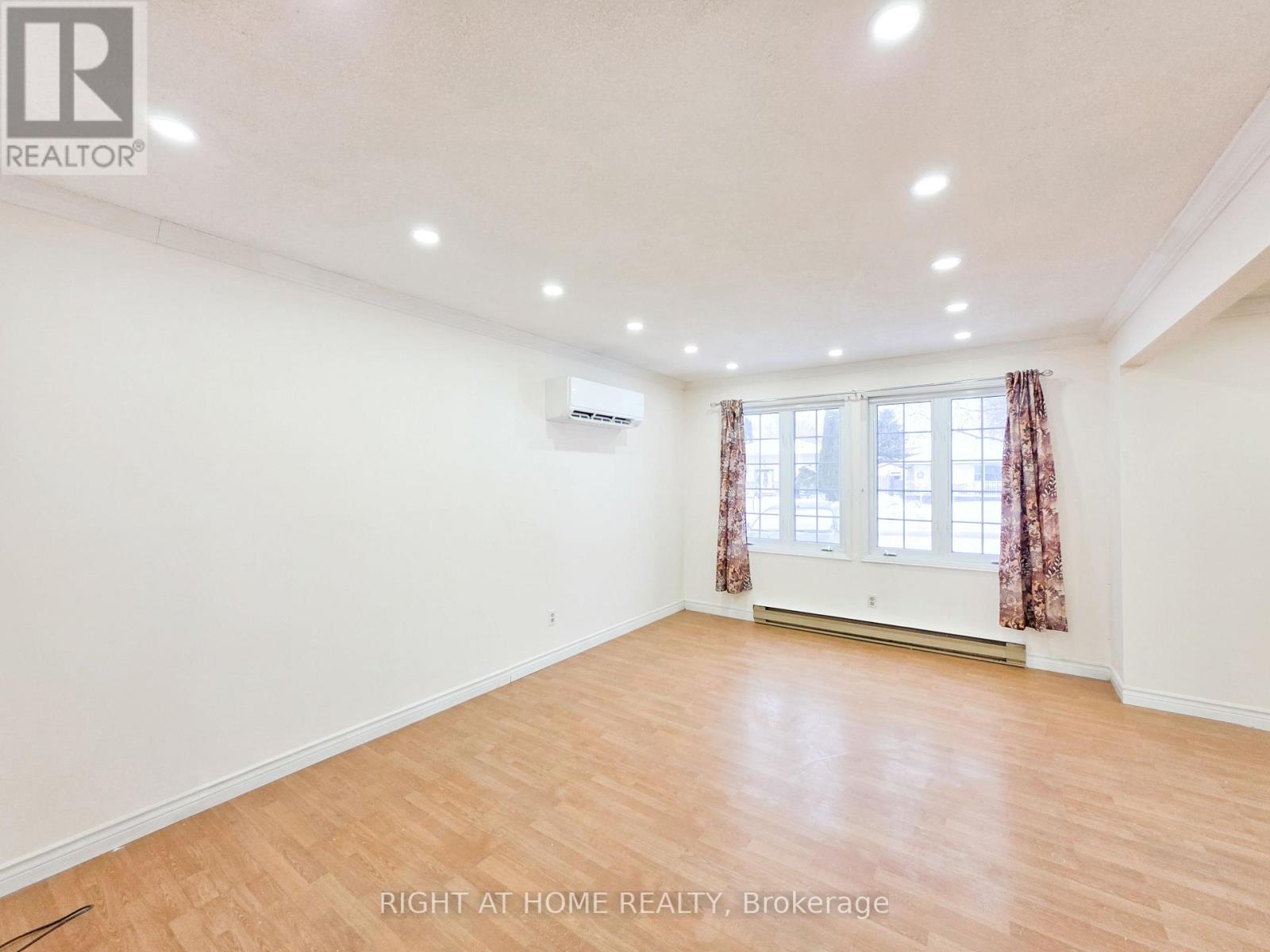 556 Capilano Crescent, Oshawa, Ontario  L1H 7V2 - Photo 3 - E12642002