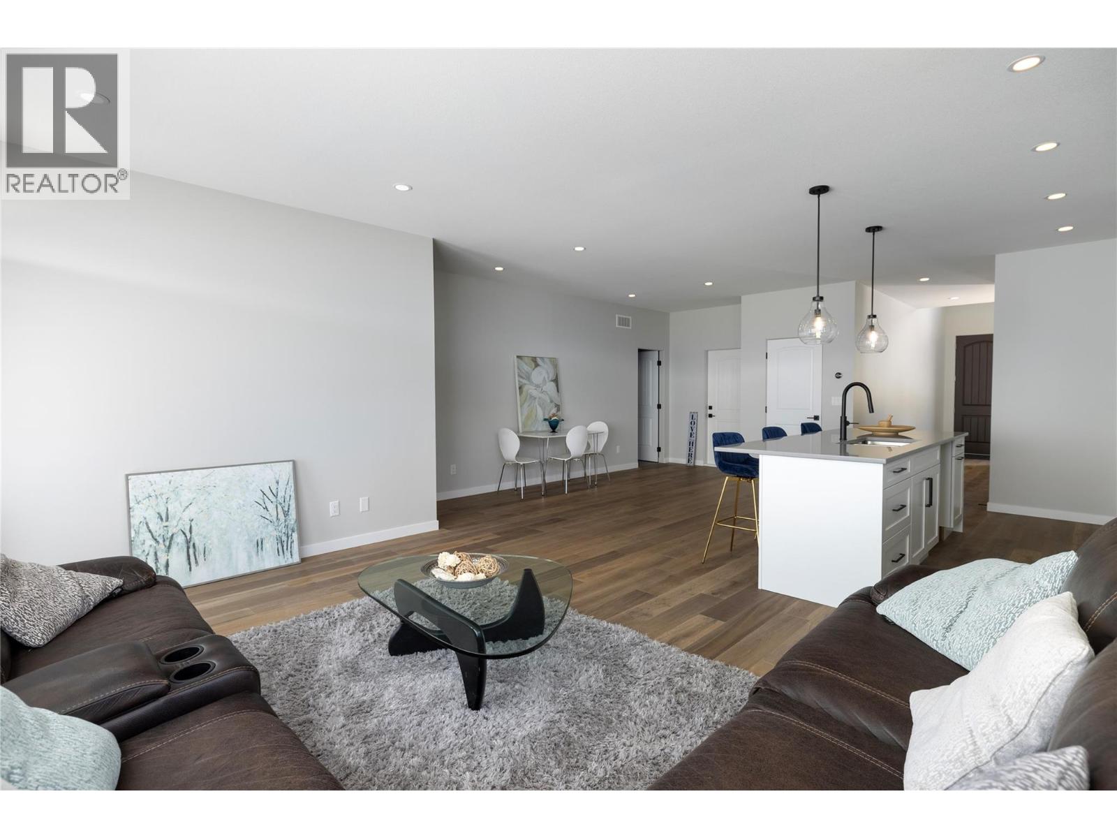 595 Vineyard Way N Unit# 9, Vernon, British Columbia  V1H 2M2 - Photo 10 - 10330591