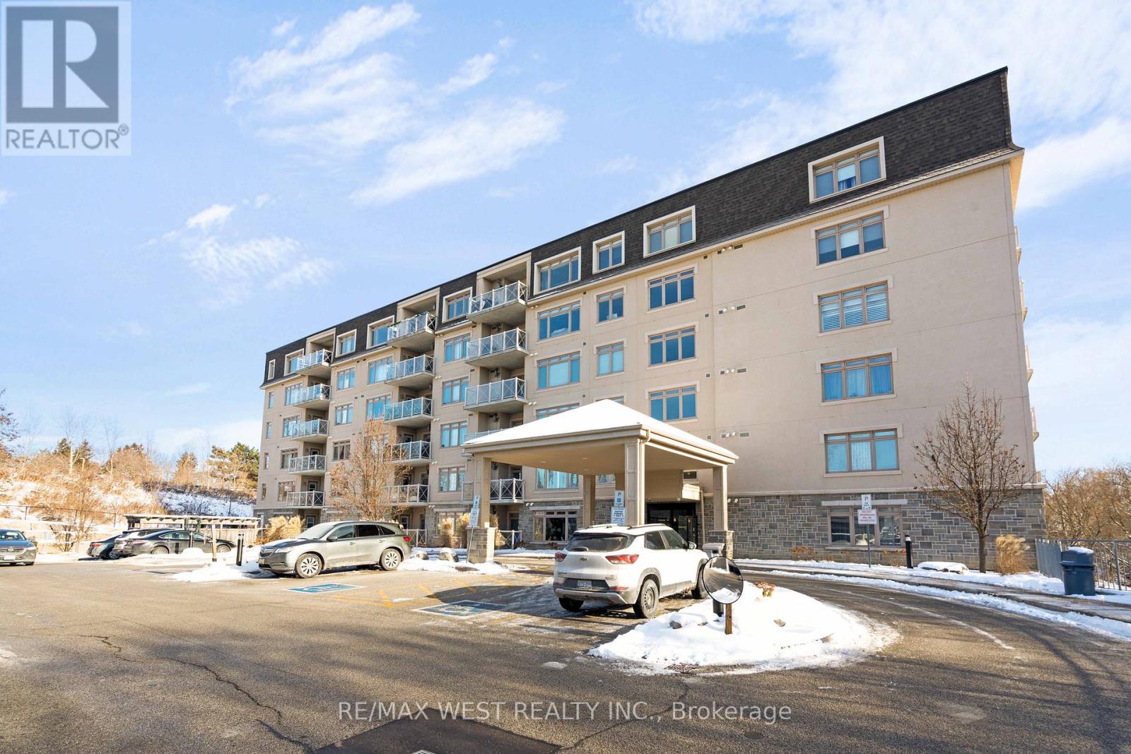 114 - 149 Church Street, King (Schomberg), Ontario L0G 1T0 - Photo 2 - N12642006