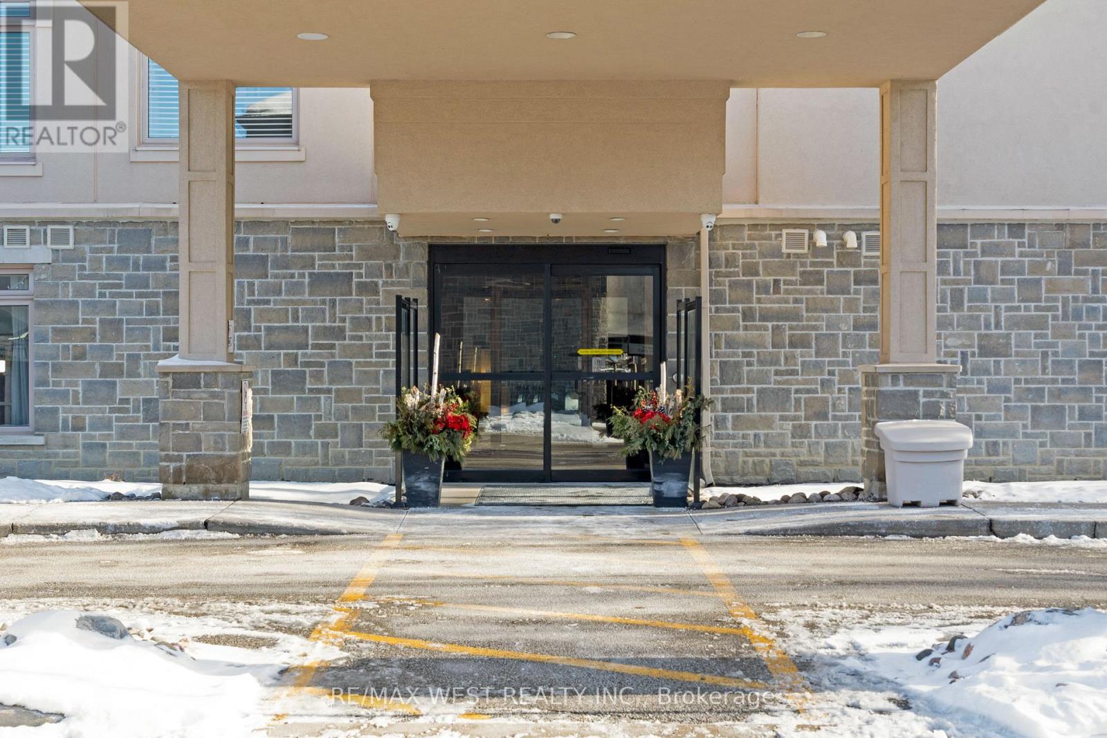 114 - 149 Church Street, King (Schomberg), Ontario L0G 1T0 - Photo 3 - N12642006