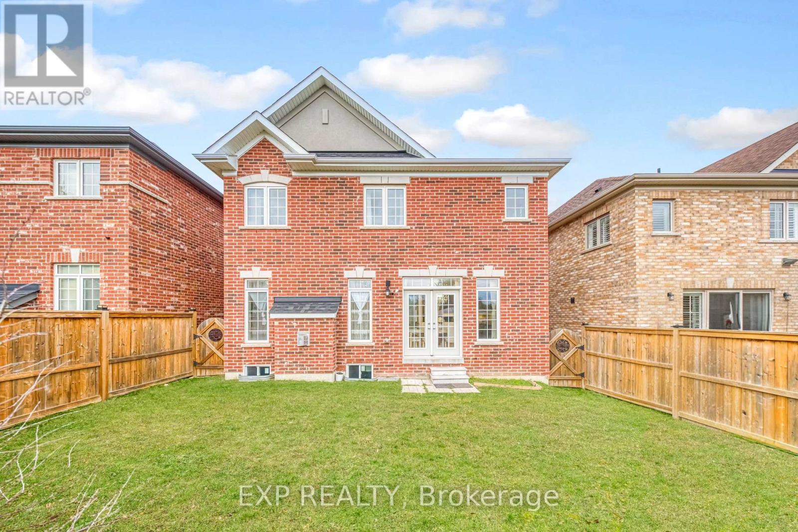 166 Inverness Way, Bradford West Gwillimbury, Ontario  L3Z 2A6 - Photo 8 - N12642014