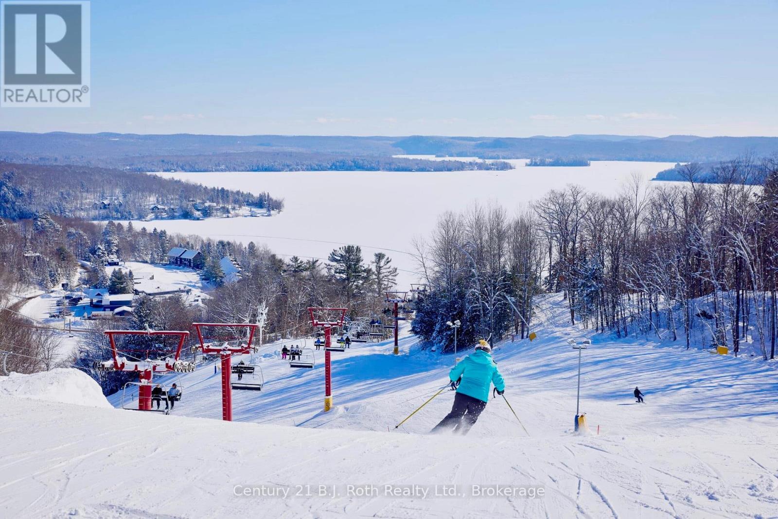 302 - 11 Treetops Lane, Huntsville, Ontario  P1H 1A9 - Photo 37 - X12635116