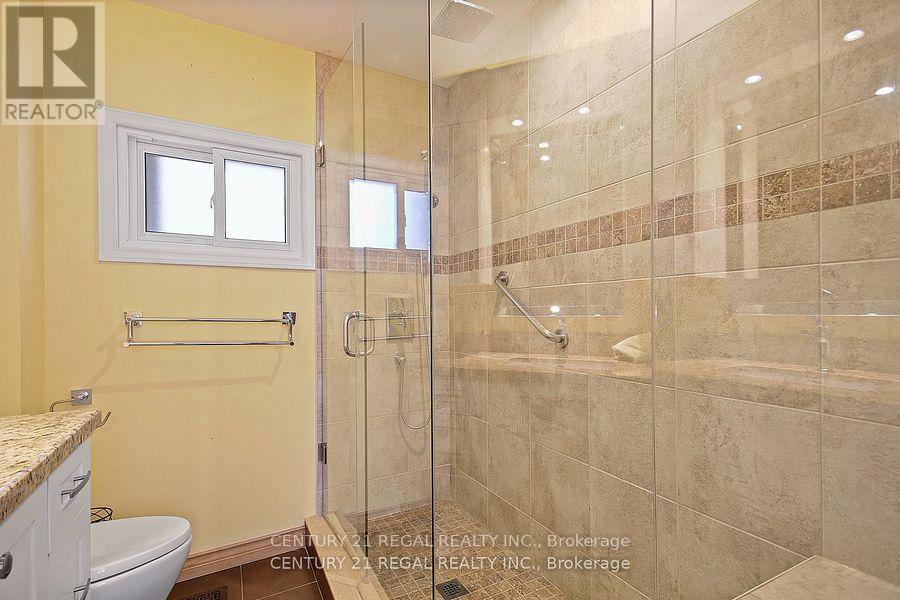 102 Newcastle Street, Toronto, Ontario  M8Z 1C8 - Photo 23 - W12642010