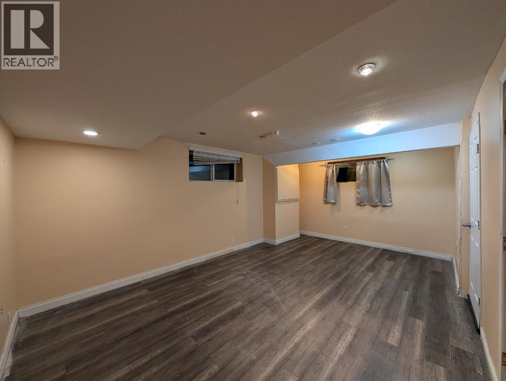 47 Saddleback Way Ne, Calgary, Alberta  T3J 4K4 - Photo 21 - A2249697